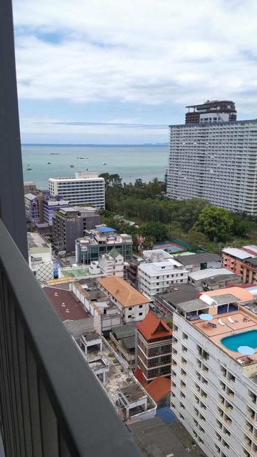 The Base Central Pattaya By Nkl Esterno foto